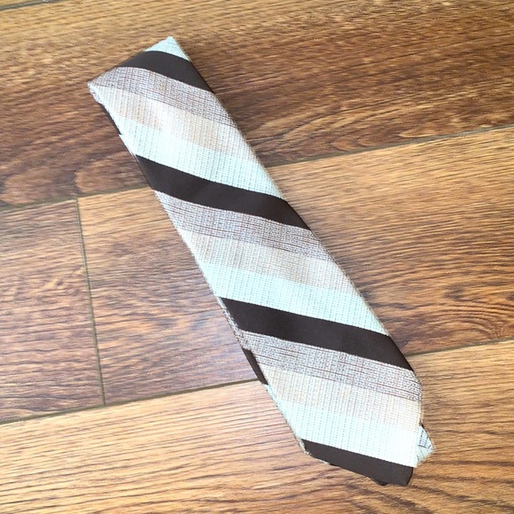 Givenchy Gentlemen Vintage Striped Tie - Picture 2 of 5